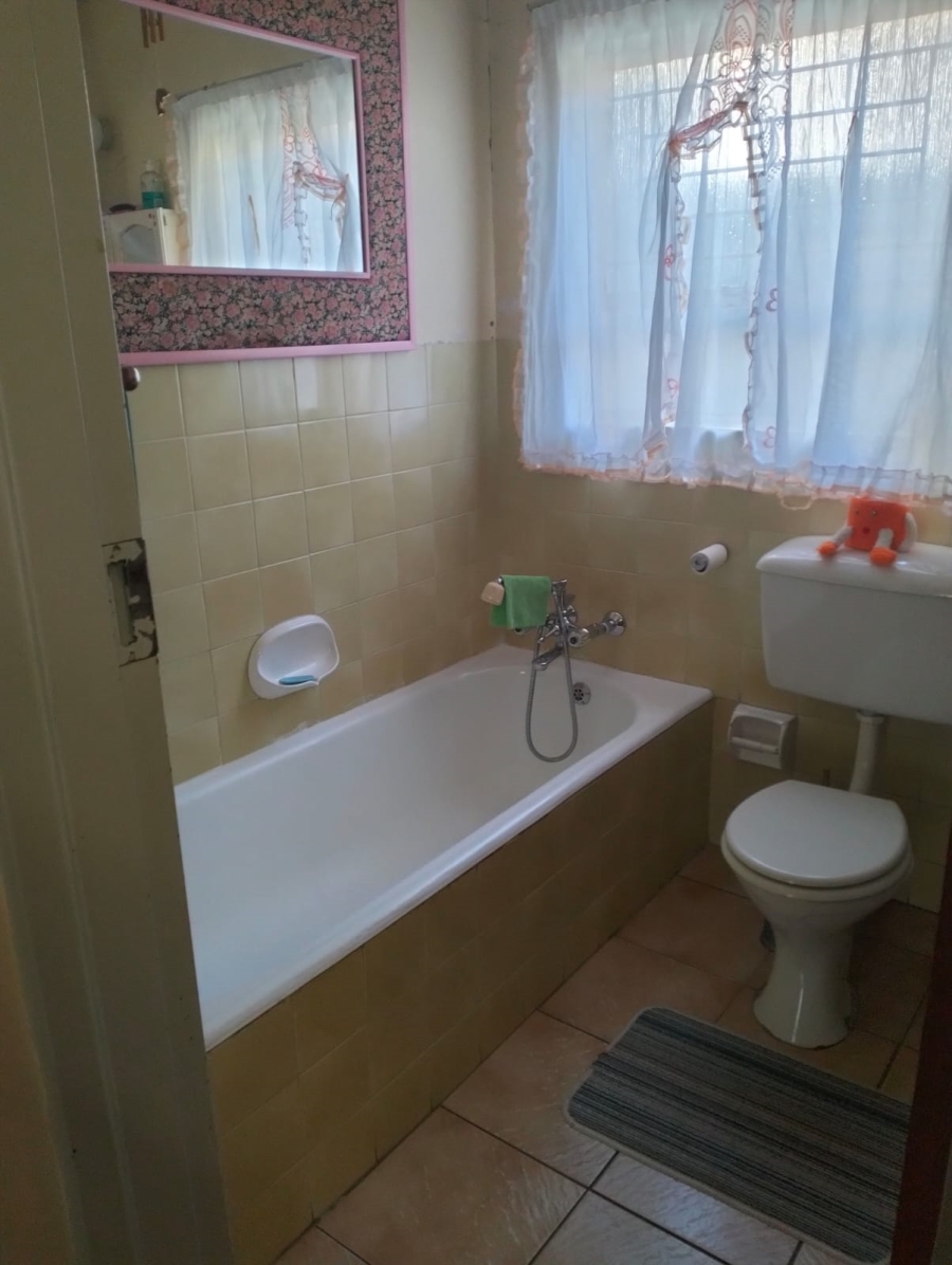 4 Bedroom Property for Sale in Sasolburg Ext 11 Free State